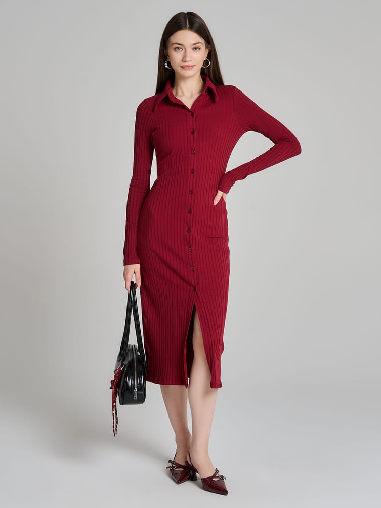 Платье офисное миди на пуговицах