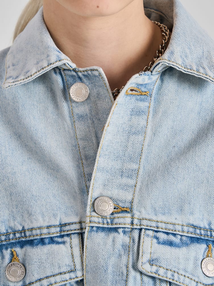 Куртка джинсовая оверсайз укороченная