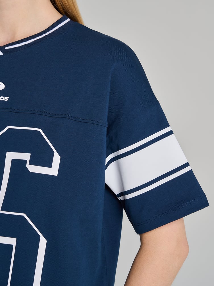 Спортивная футболка оверсайз с надписью