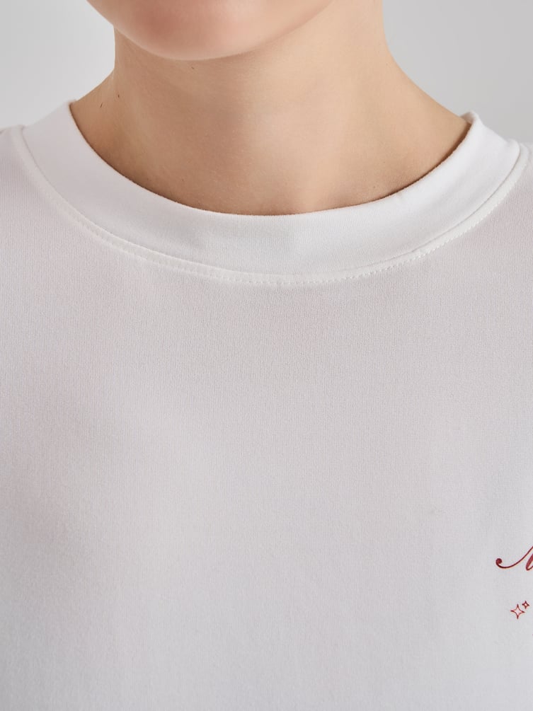 Пижама с футболкой и шортами