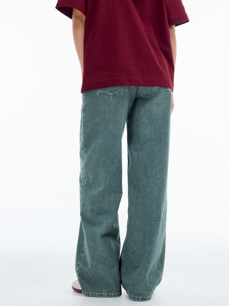 Джинсы багги с вареным эффектом