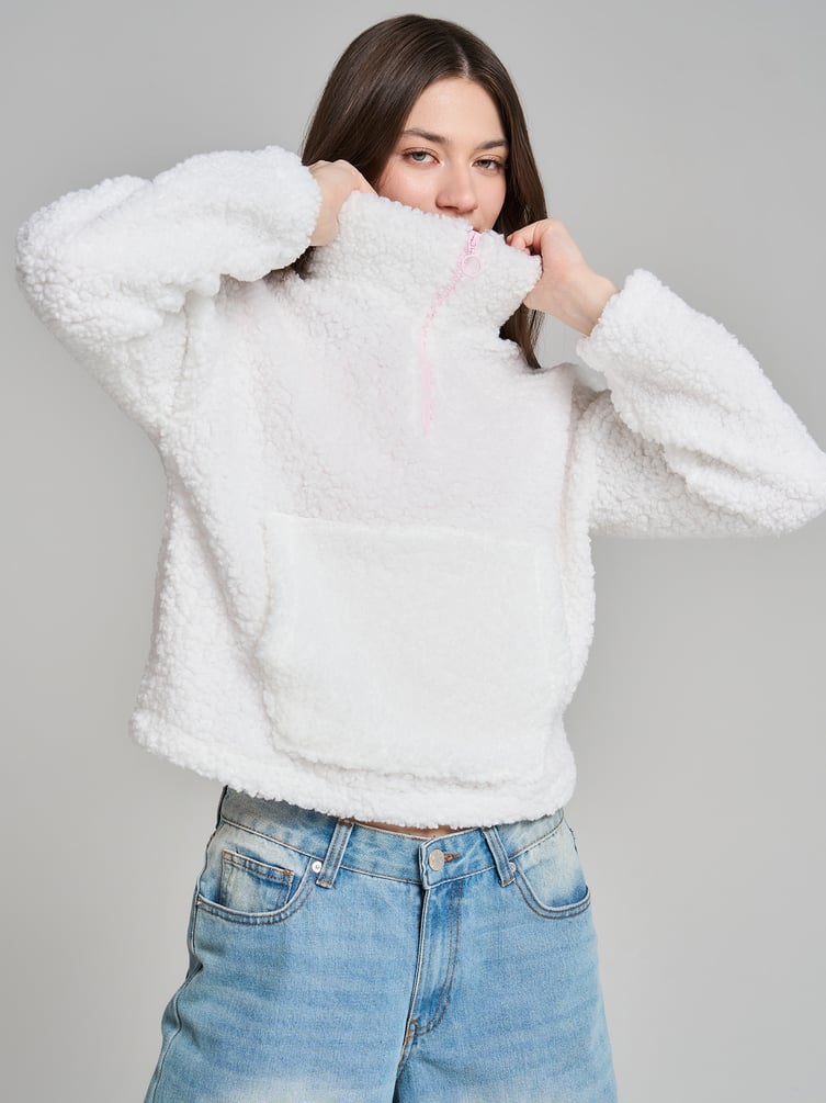 Свитшот меховой с полузамком молнией