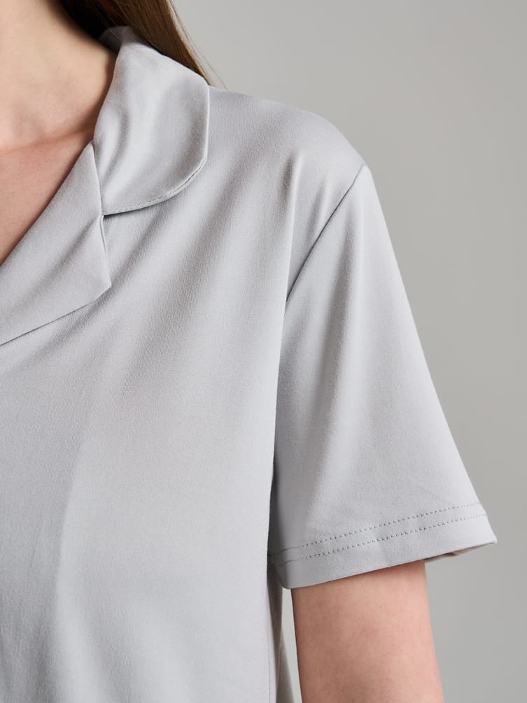 Пижама с рубашкой и брюками