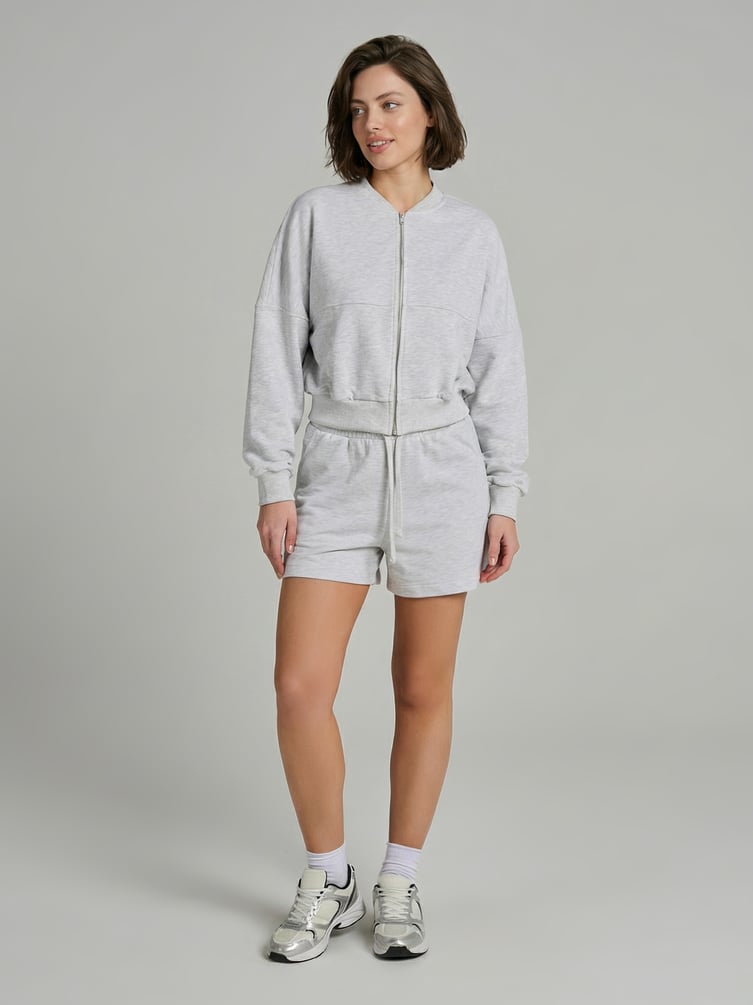 Толстовка бомбер укороченная