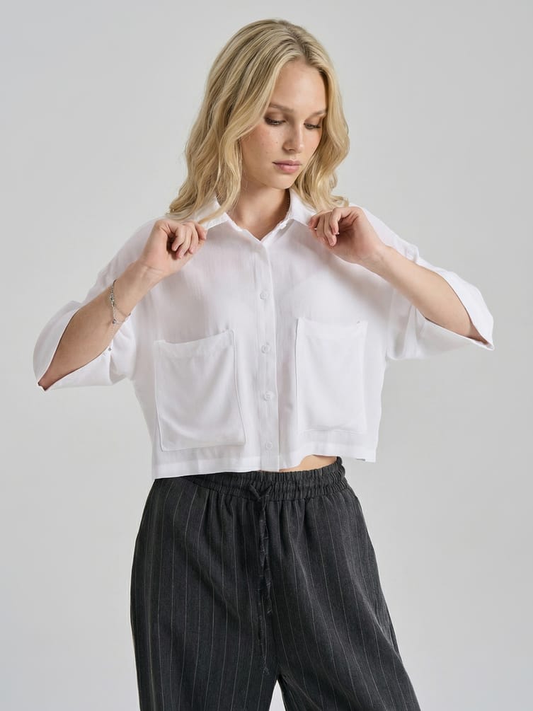 Рубашка укороченная с карманами