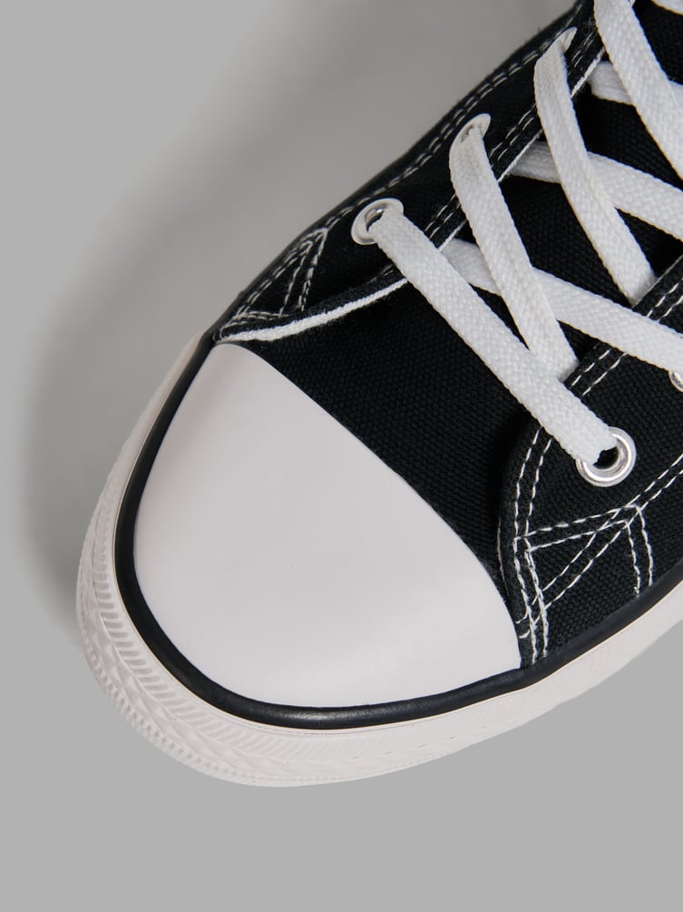 Высокие кеды на белой подошве