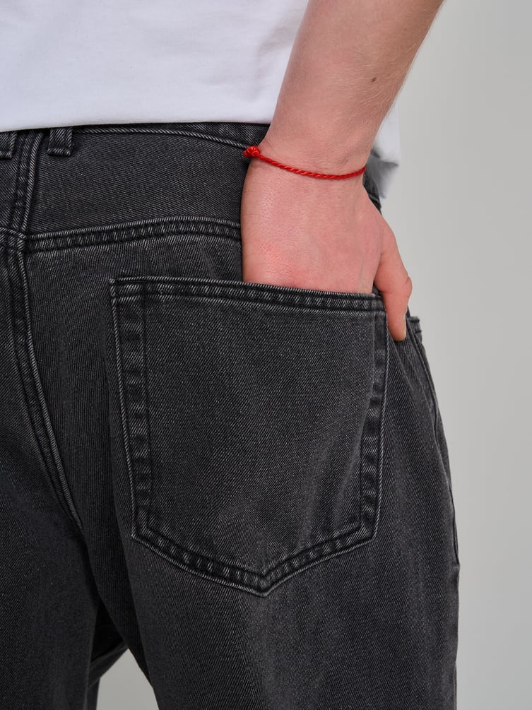 Джинсы зауженные Carrot