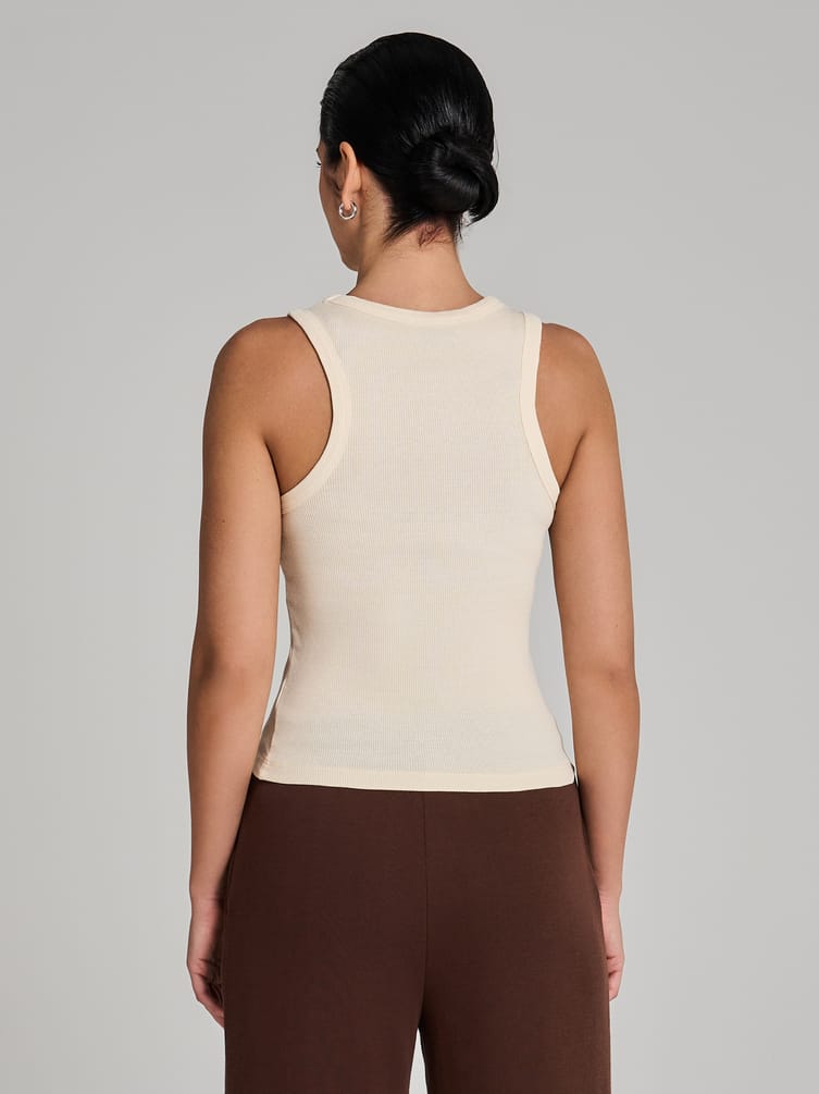 Майка на широких бретелях с вареным эффектом