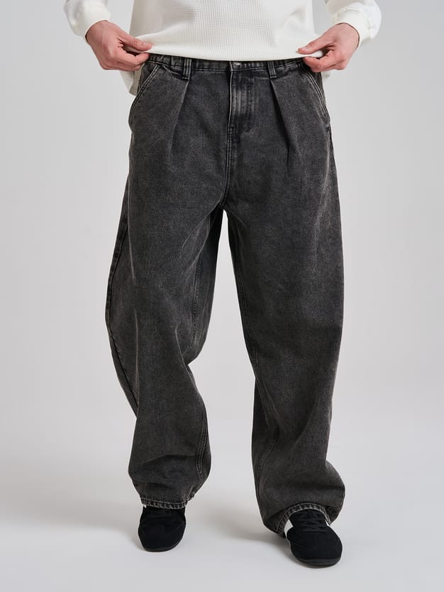 Джинсы широкие на резинке