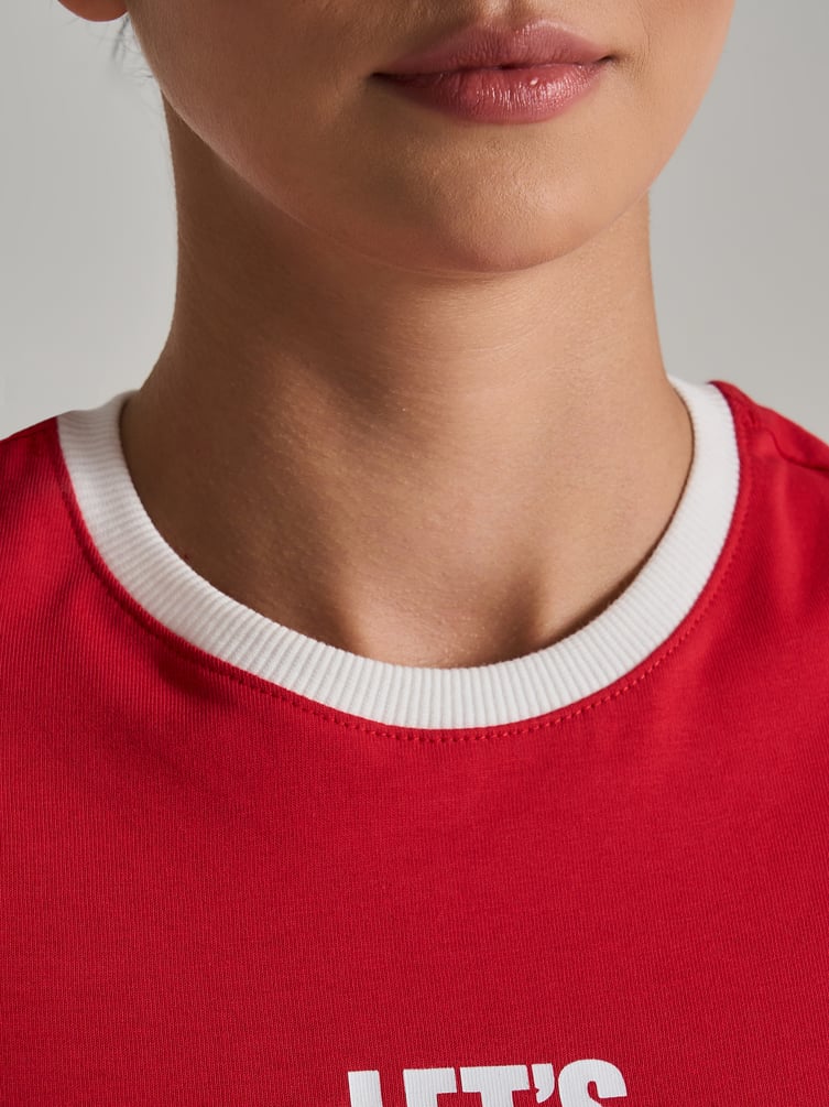 Облегающая футболка с надписью