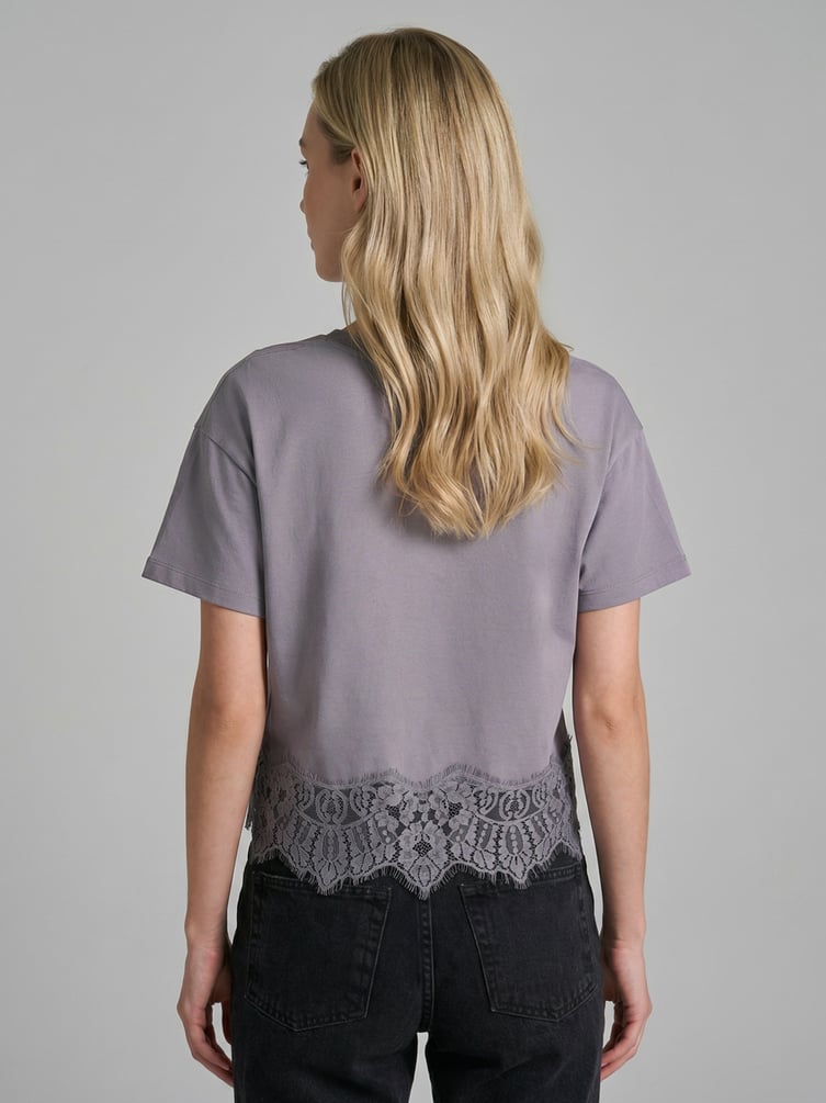 Футболка из хлопка с кружевом