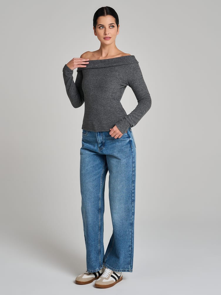 Лонгслив вечерний с фигурным вырезом