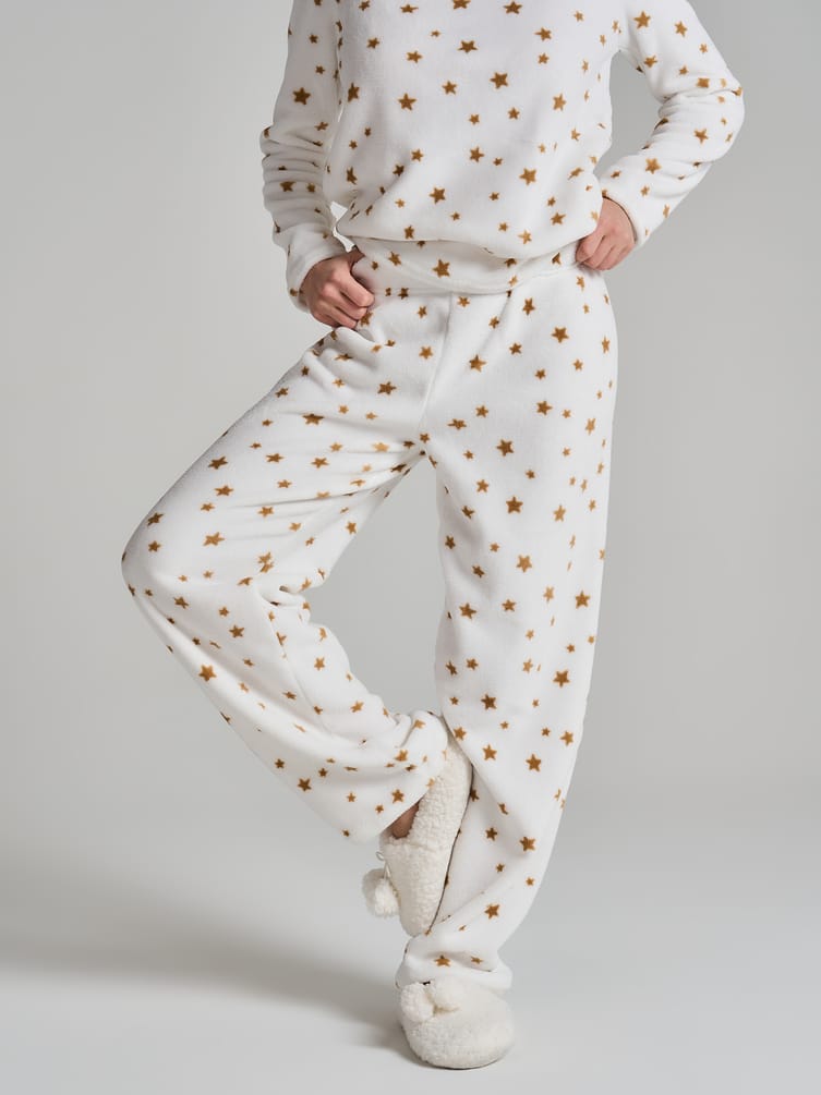 Плюшевая пижама со звездочками