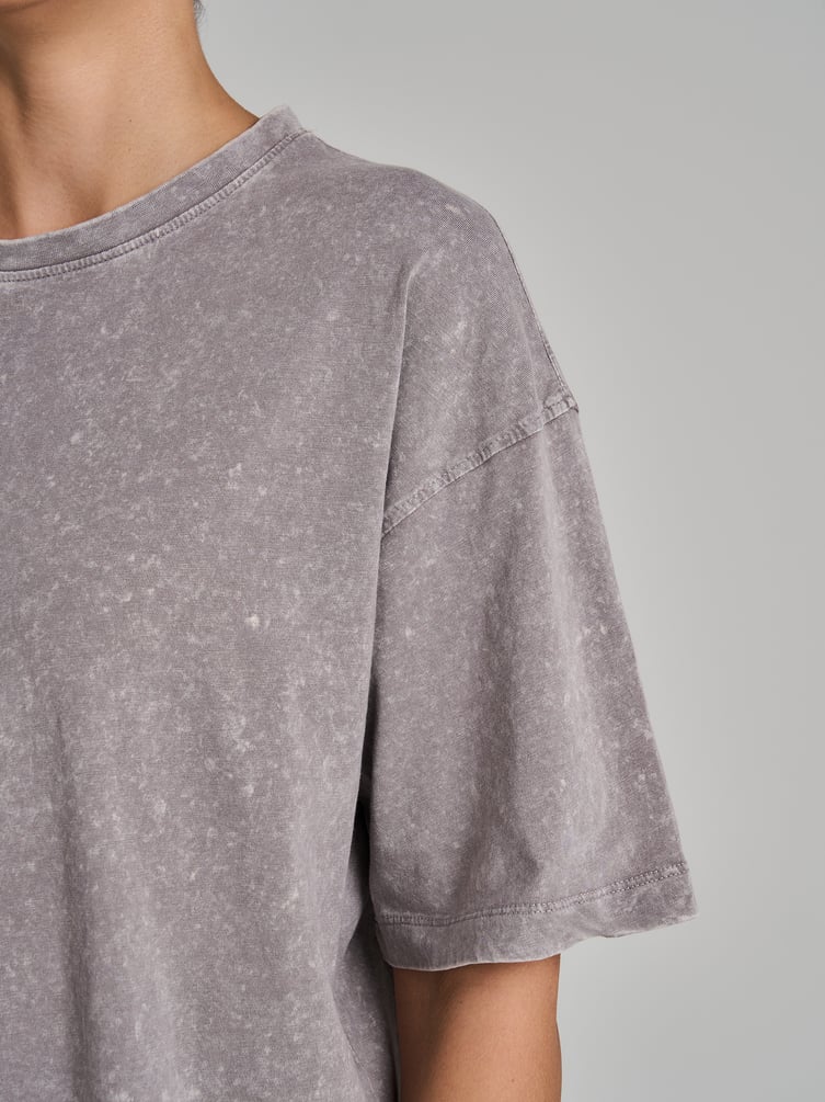 Футболка гранж с вареным эффектом