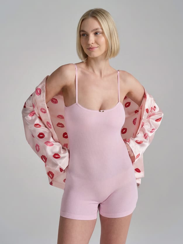 Домашнее боди в рубчик на бретельках