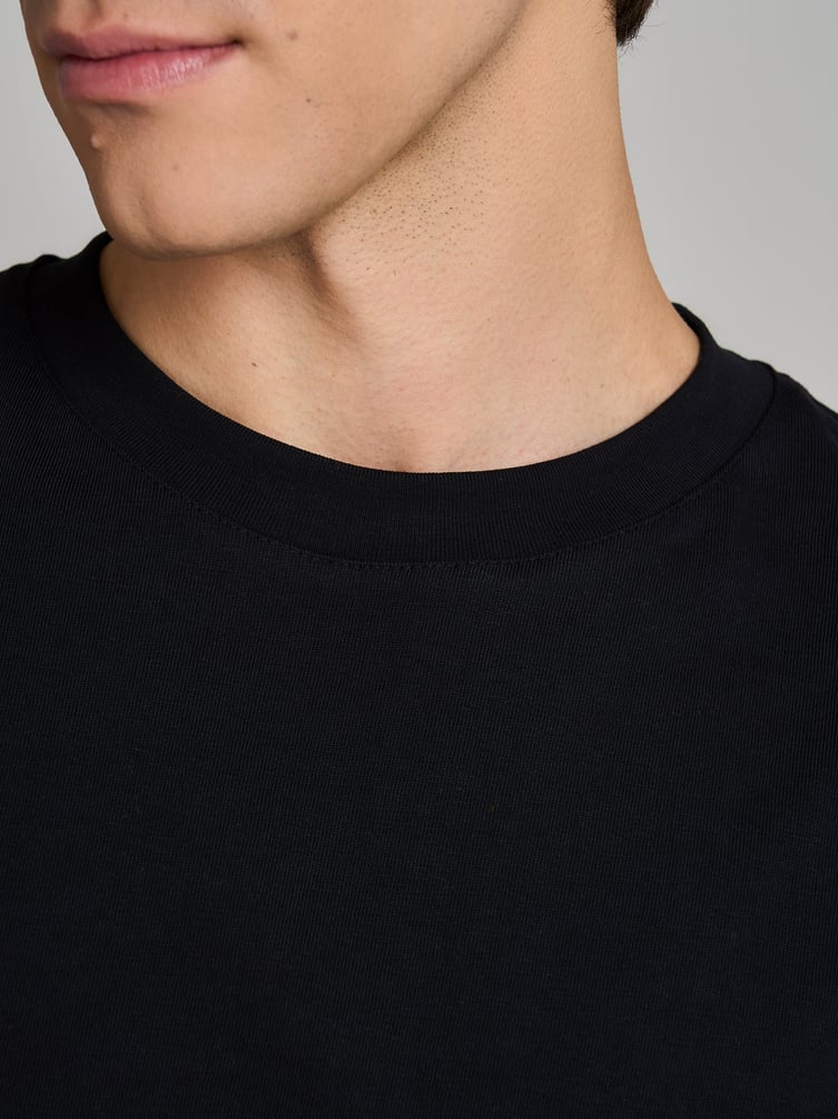 Футболка плотная оверсайз