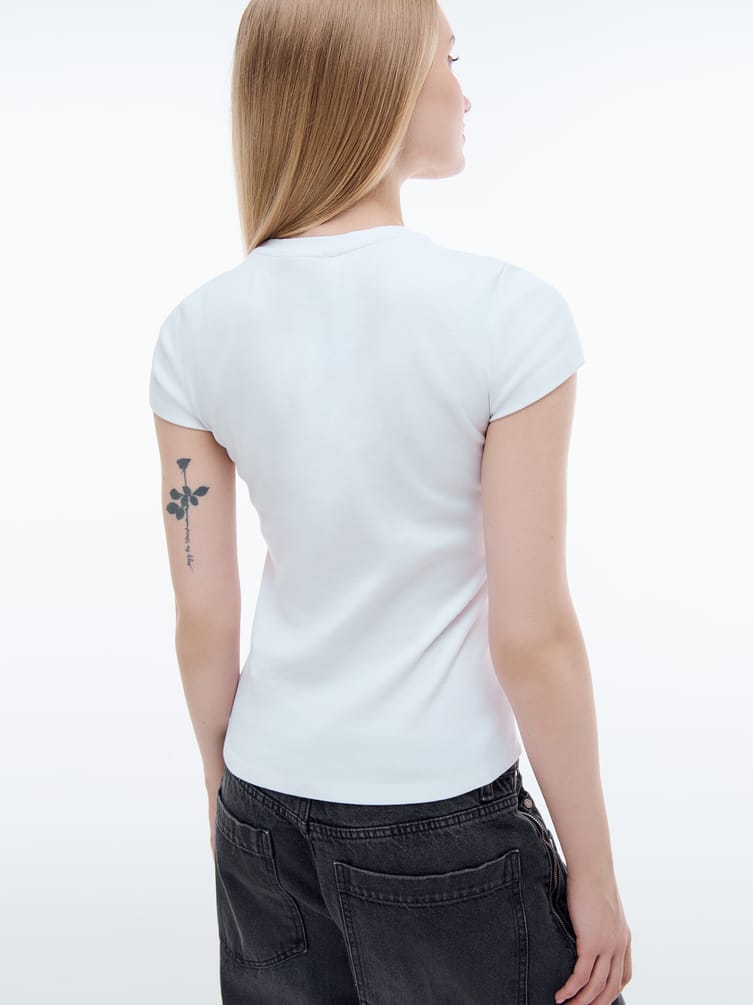 Футболка с вышивкой University