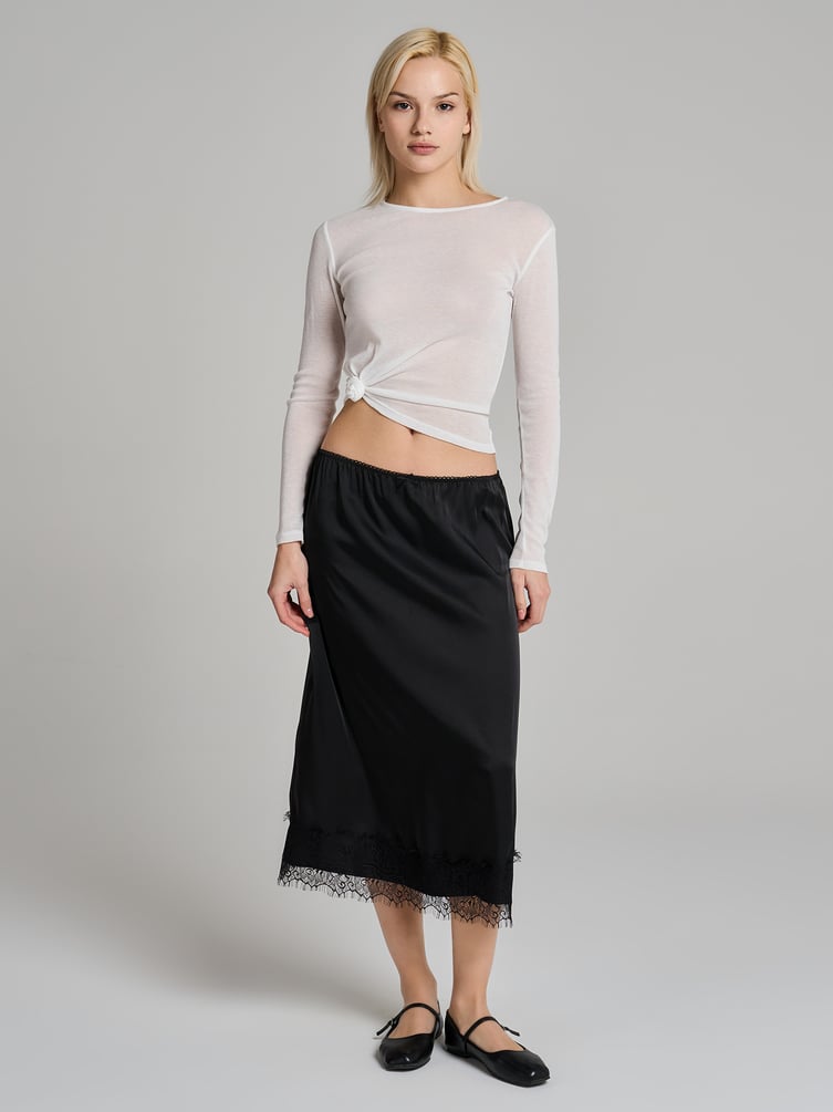 Юбка миди атласная с кружевом в бельевом стиле