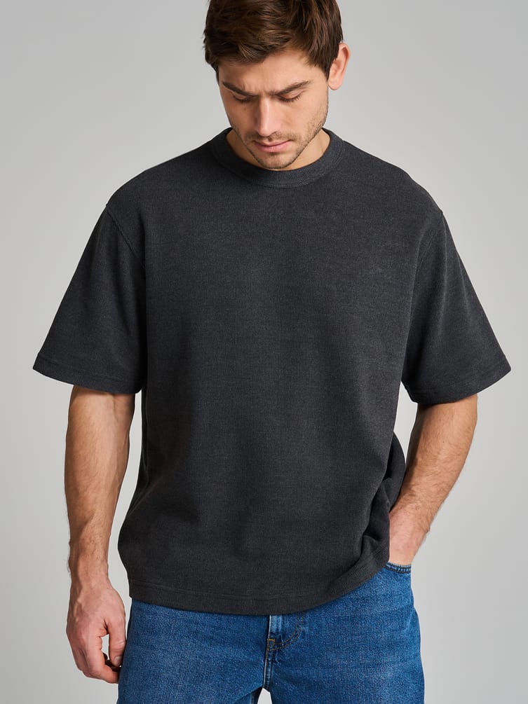 Футболка трикотажная в рубчик