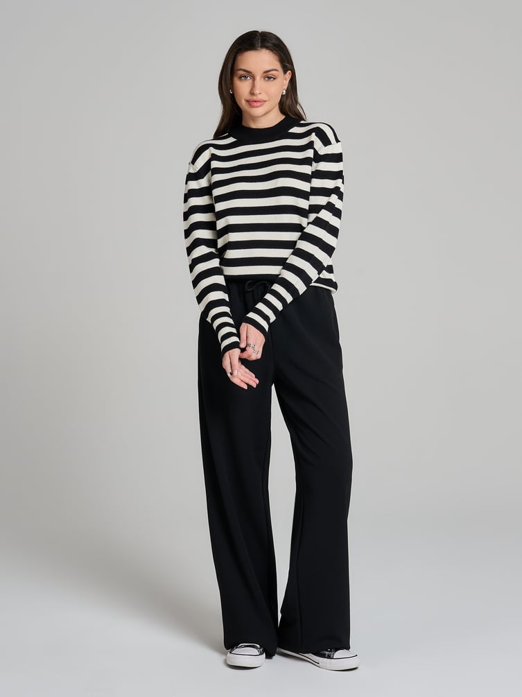 Джемпер трикотажный в полоску