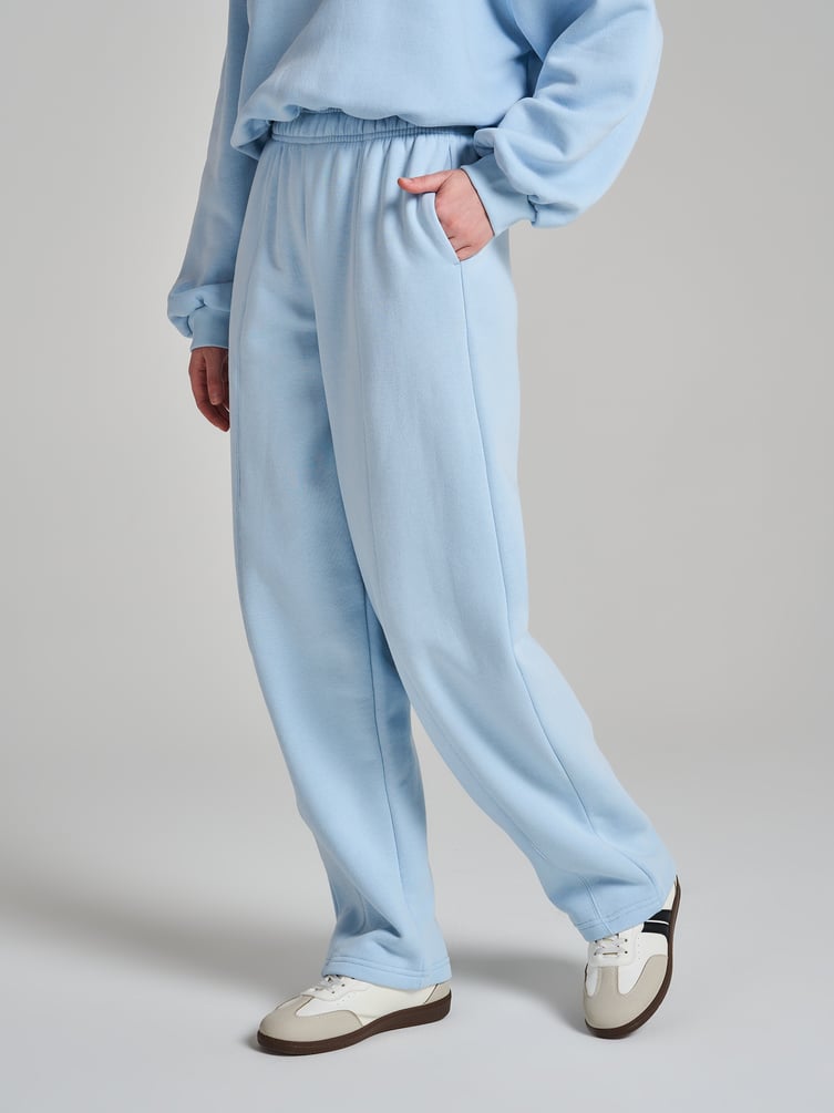 Теплые брюки зауженные с начесом