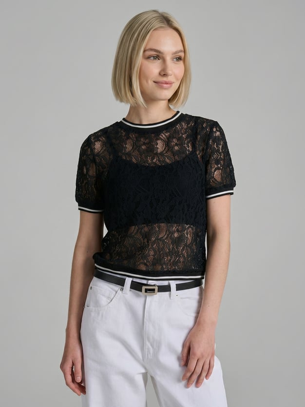 Блузка кружевная с коротким рукавом