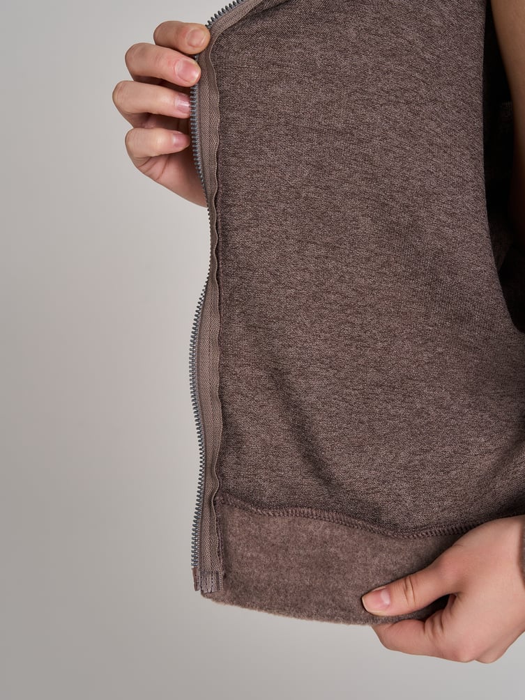 Толстовка с капюшоном трикотажная