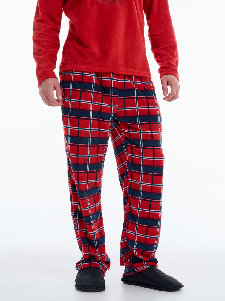 Плюшевая теплая пижама с надписью и брюками