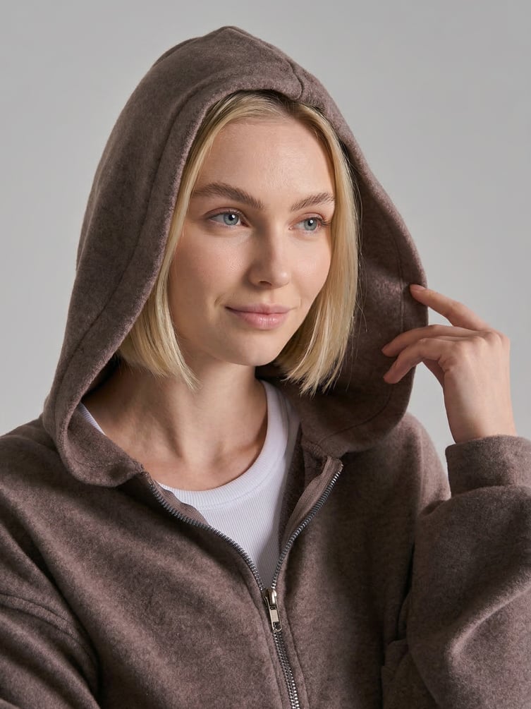 Толстовка с капюшоном трикотажная