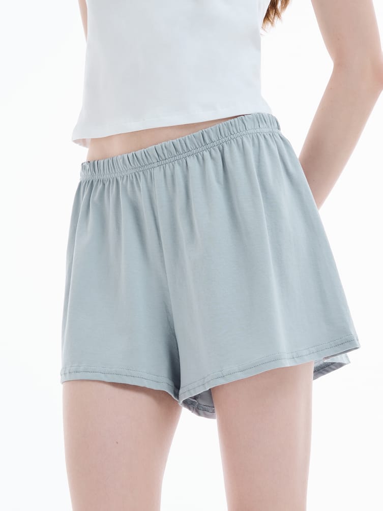 Пижама с принтом и шортами