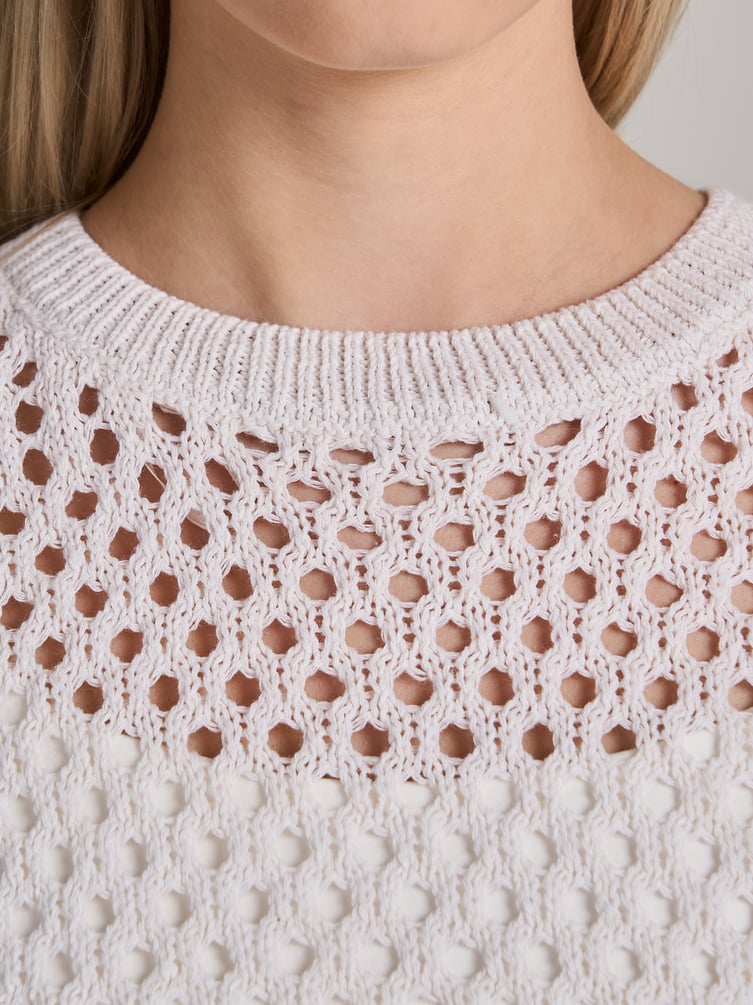 Джемпер ажурный вязаный с коротким рукавом