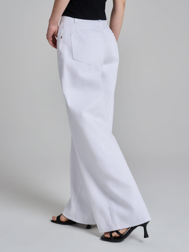 Джинсы широкие с вареным эффектом