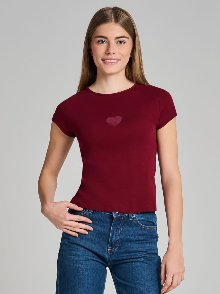 Футболка приталенная с надписью