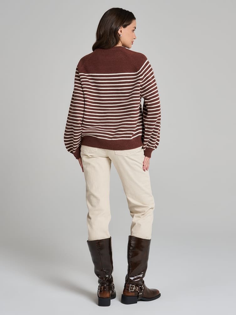 Джемпер трикотажный в полоску