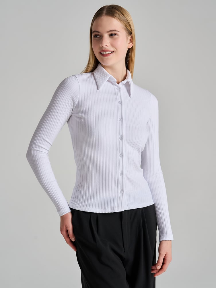 Кардиган в рубчик на пуговицах