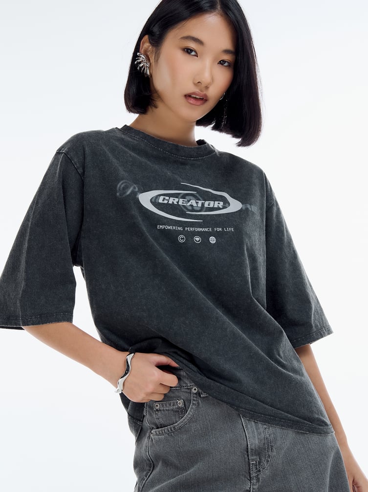 Футболка с вареным эффектом и надписью