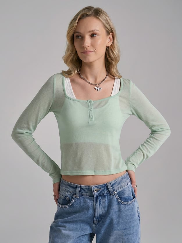 Лонгслив с пуговицами облегающий