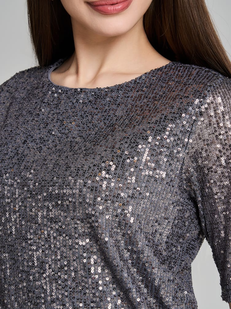 Вечернее блестящее платье с пайетками