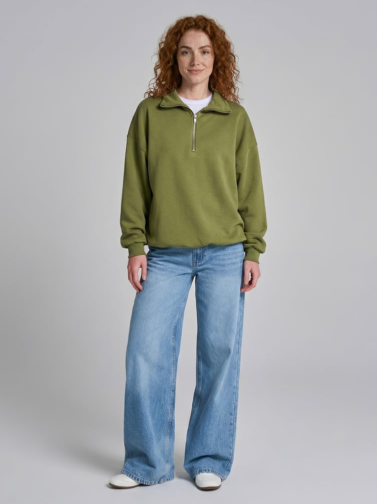 Джинсы широкие с вареным эффектом