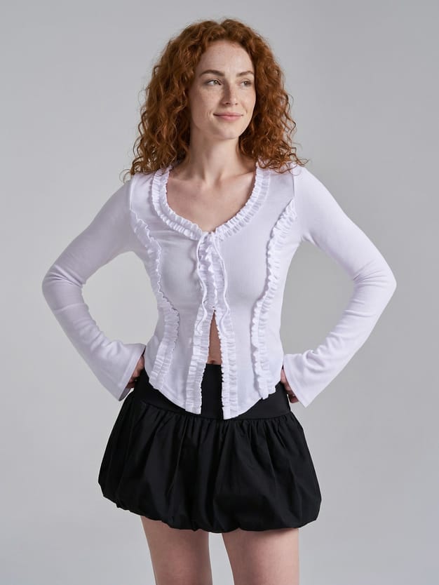 Блузка нарядная с рюшами