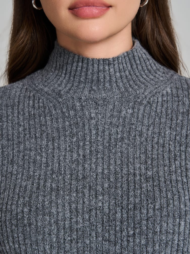 Свитер вязаный теплый