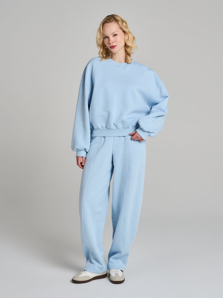 Укороченная толстовка тёплая с начёсом