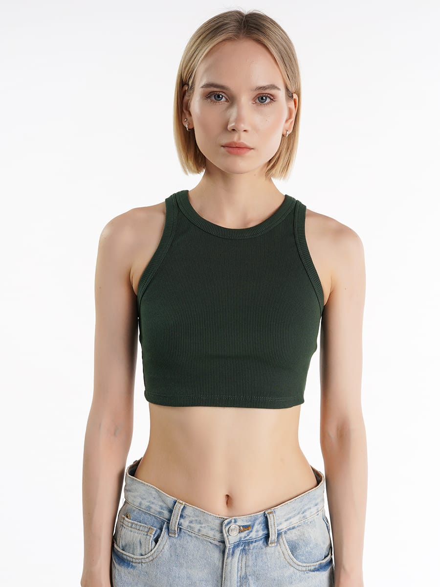 Спортивный однотонный топ 245₽