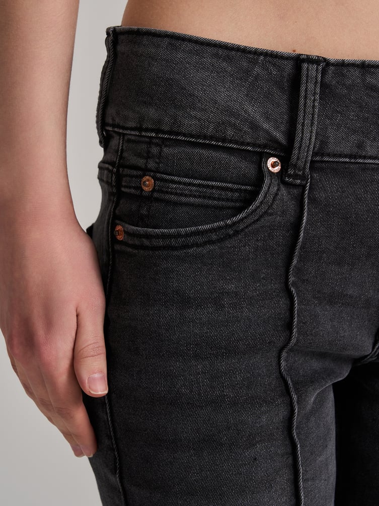 Джинсы клеш со стрелками