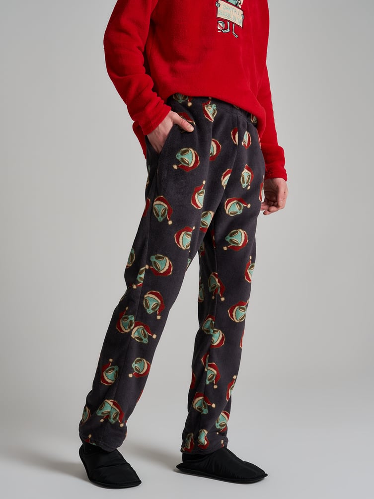 Новогодняя плюшевая пижама с вышивкой