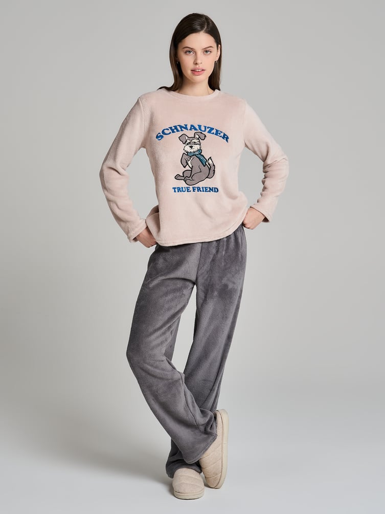 Плюшевая пижама с вышивкой и брюками