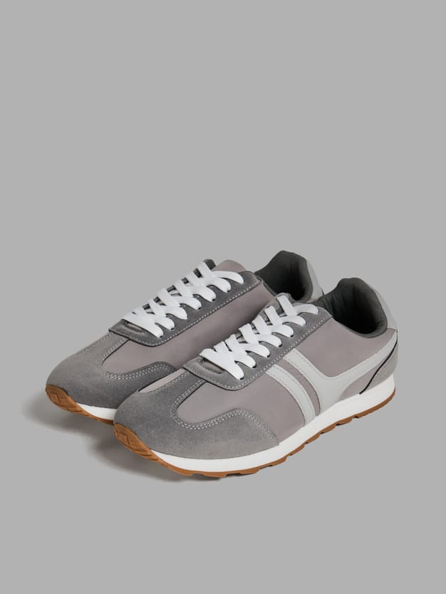 Кроссовки низкие классические