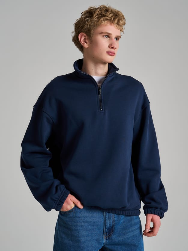 Утепленная толстовка с высоким горлом и начесом