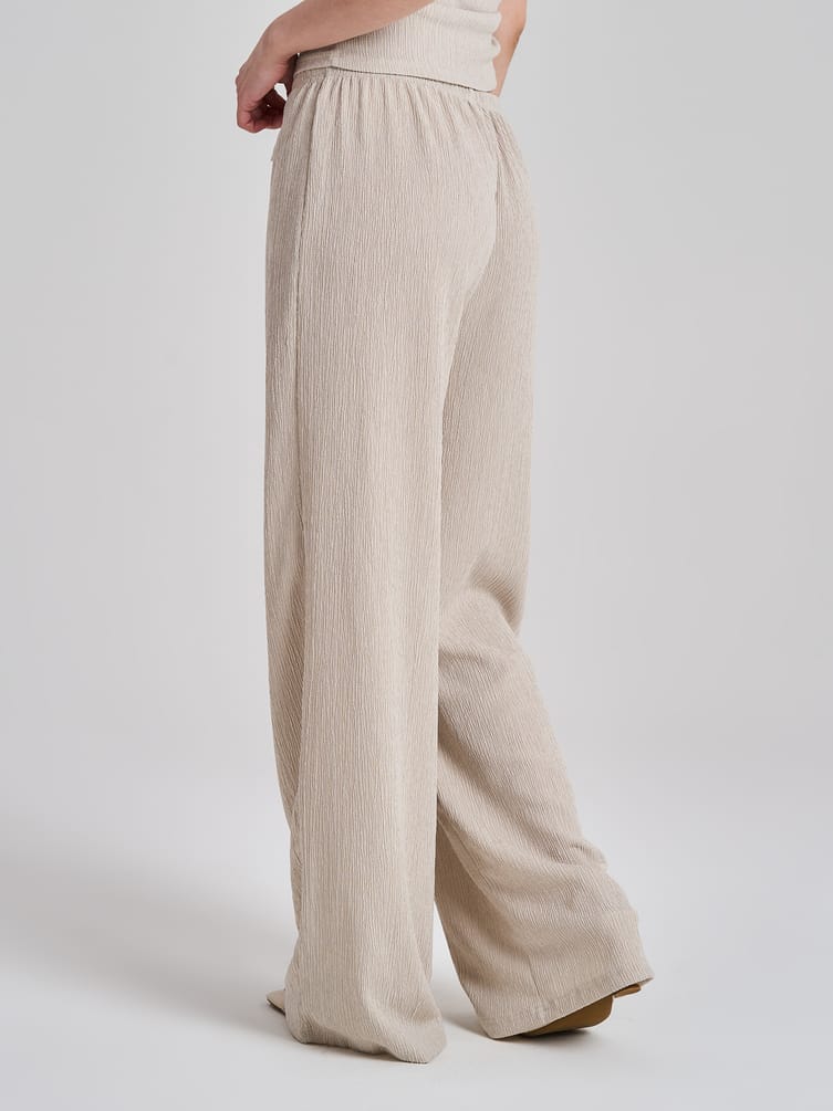 Брюки прямые из жатой ткани