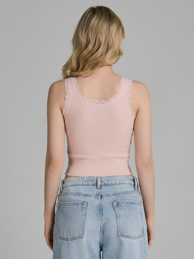 Майка в рубчик с кружевом